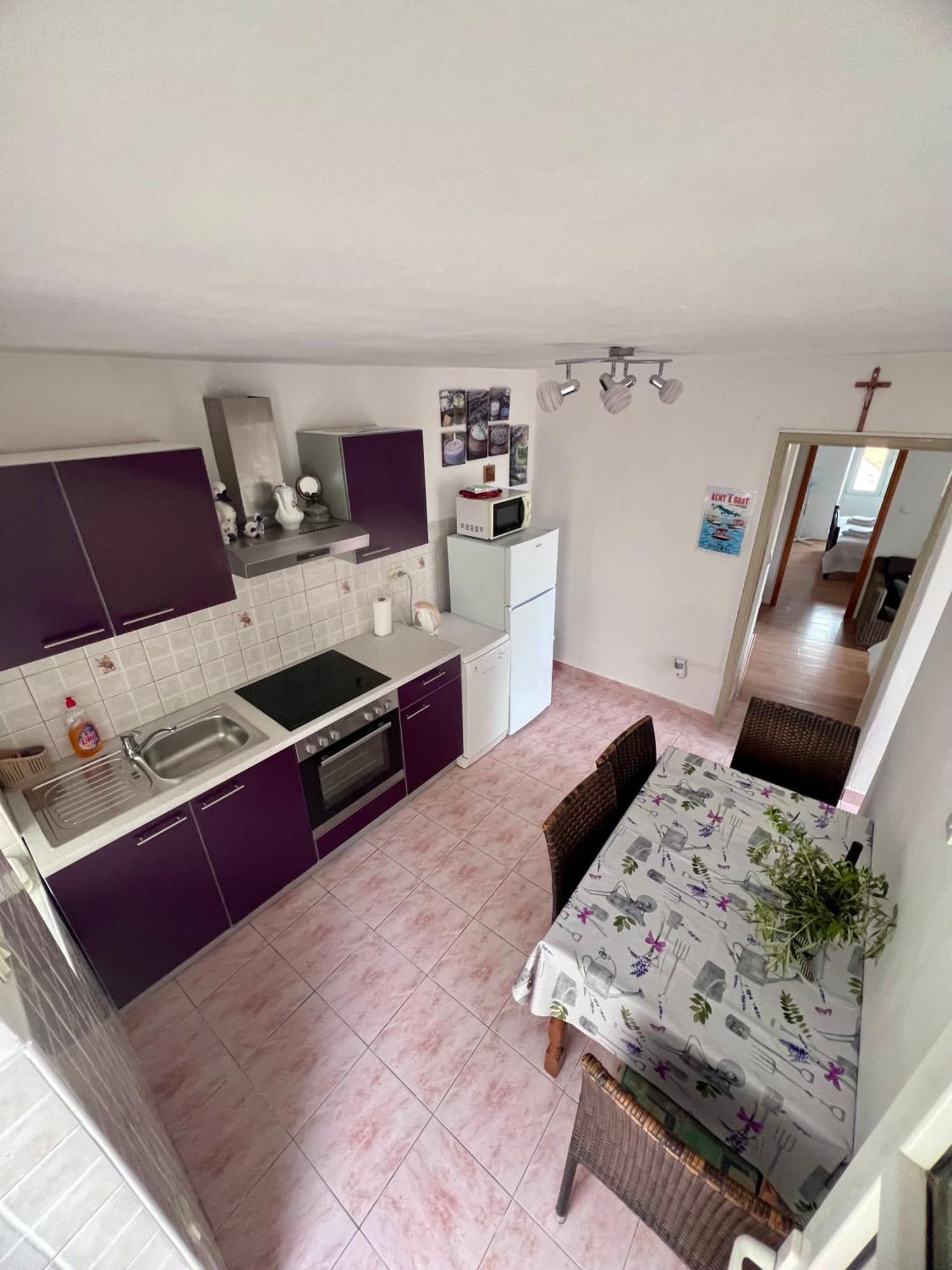 Apartments Tudor Nikola Хвар Екстер'єр фото